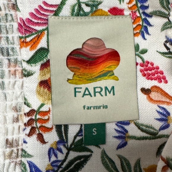 FARM Rio Multicolor Floral Embroidered Garment - Picture 5 of 8